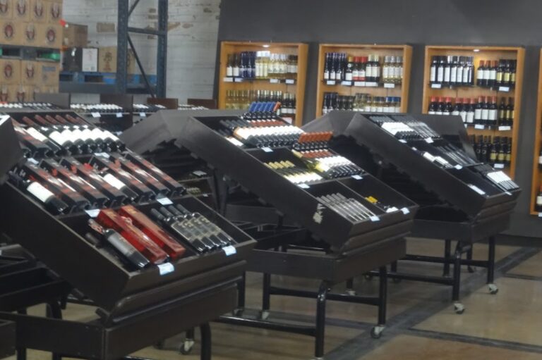 Autoservicio LA PLAYA 2 1 768x511