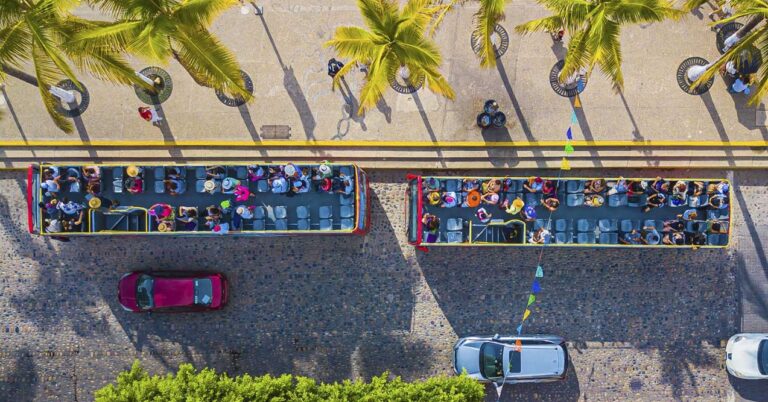 bus vallartour bus puerto vallarta 3 1 768x402