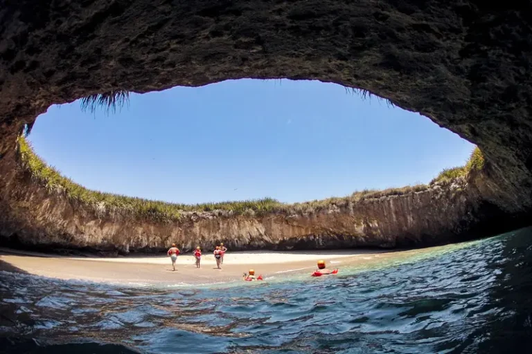 marieta island tours en puerto vallarta puerto vallarta 1 768x512