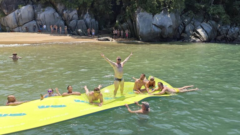 party dianaBoatTours puerto vallarta 1 768x432