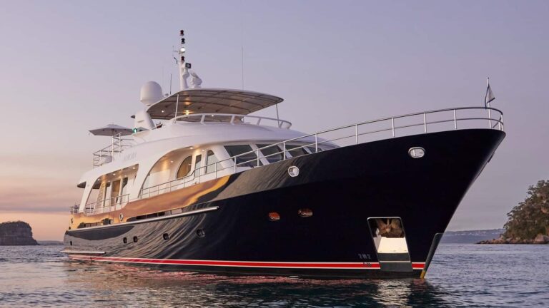 yatch aurora yacht charters puerto vallarta 1 768x432