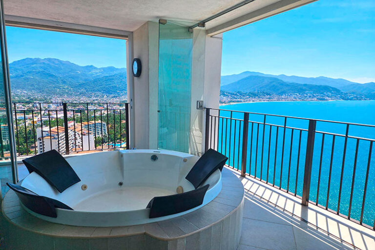 beach front vallarta shores beach hotel puerto vallarta 1 768x512