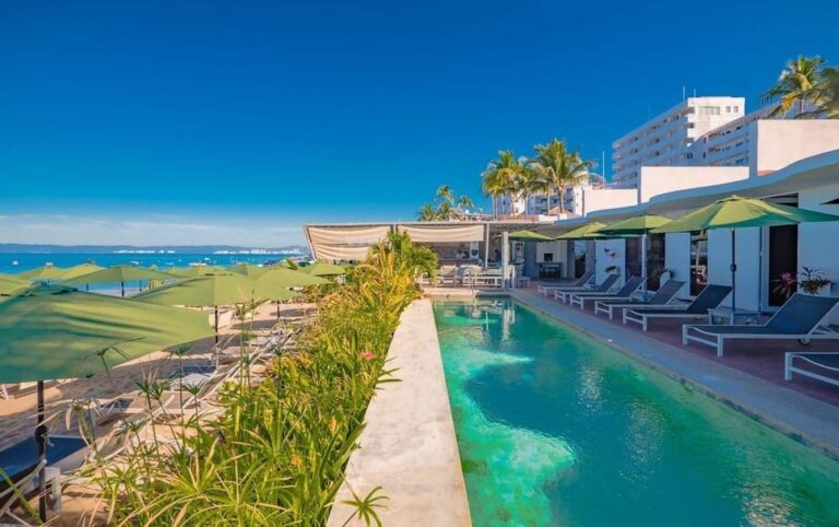 pool sapphire ocean club puerto vallarta 1 768x482
