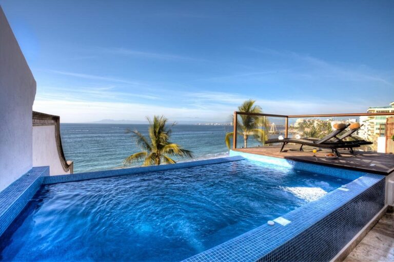 pool vallarta shores beach hotel puerto vallarta 1 768x512