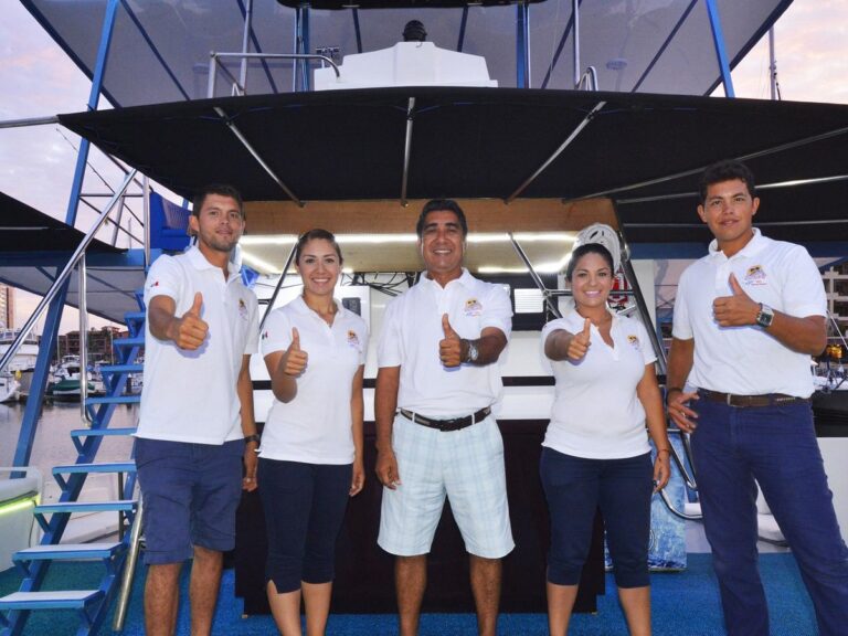 staff vallarta vip tours puerto vallarta 1 768x576