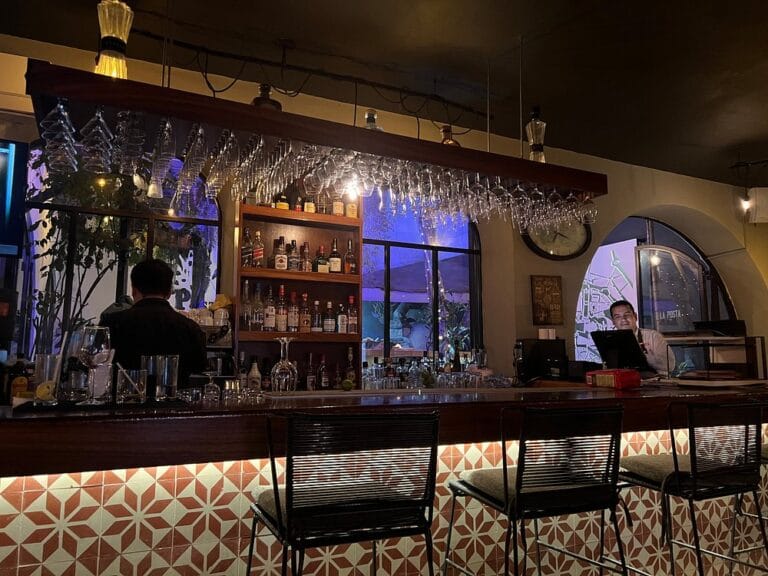 bar la posta puerto vallarta 768x576