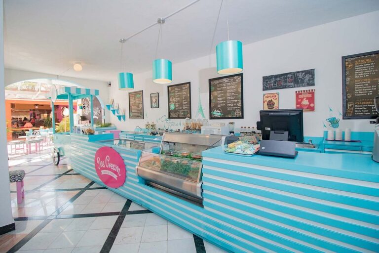 cashier la creperie puerto vallarta 768x512