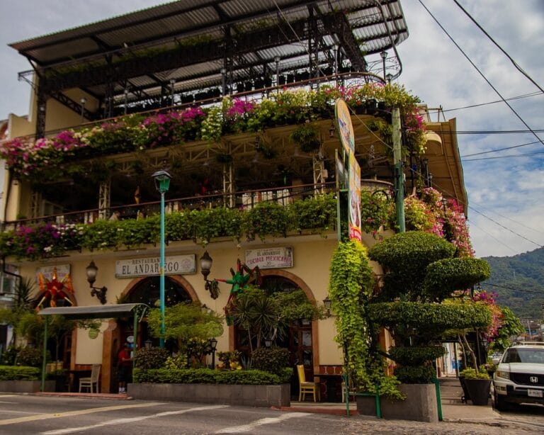 exterior el andariego restaurante bar puerto vallarta 768x614