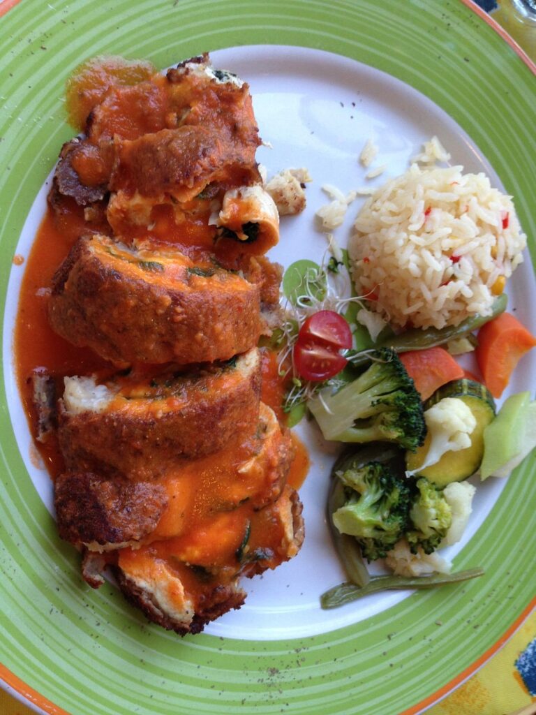 food los alcatraces de vallarta puerto vallarta1 768x1024