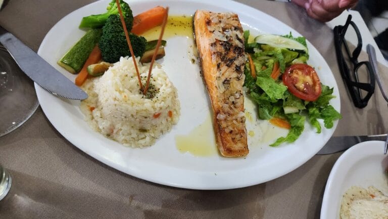 food mariscos cuetos puerto vallarta 768x433