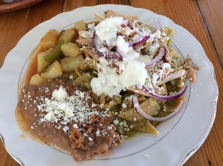 food restaurante rico mac taco puerto vallarta1 768x574