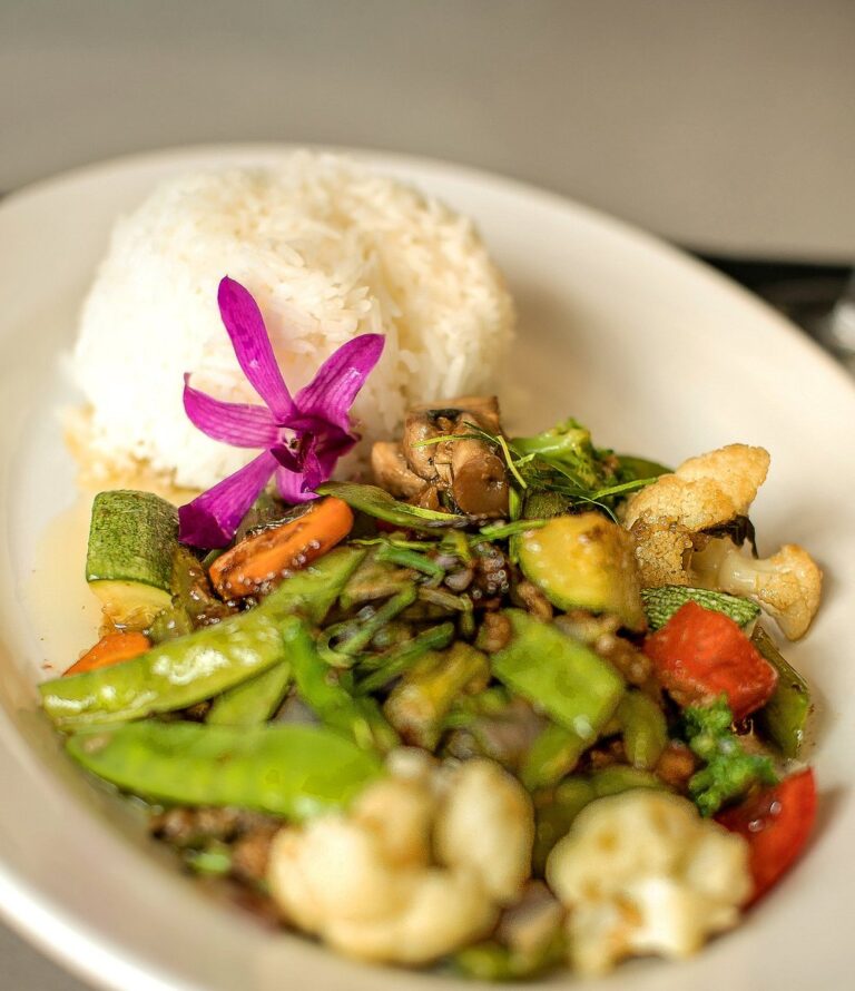 food siam cocina thai puerto valarta 1 768x890