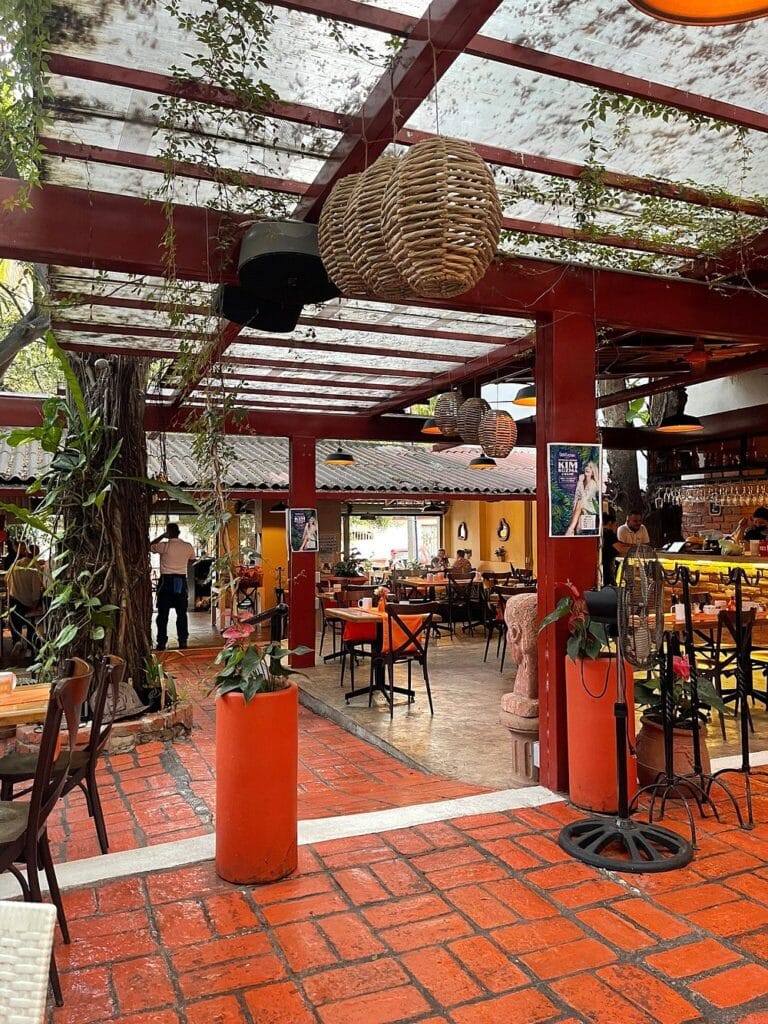 interior coco s kitchen puerto vallarta 768x1024