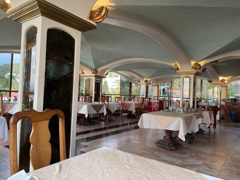 interior el panorama puerto vallarta1 768x576