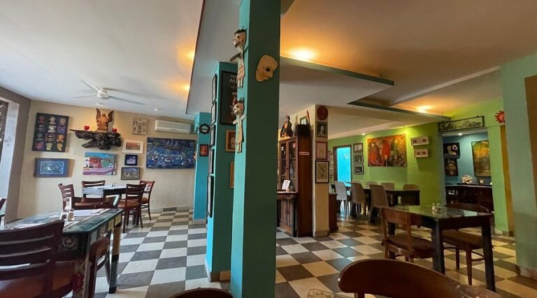 interior red cabbage cafe puerto vallarta 768x427