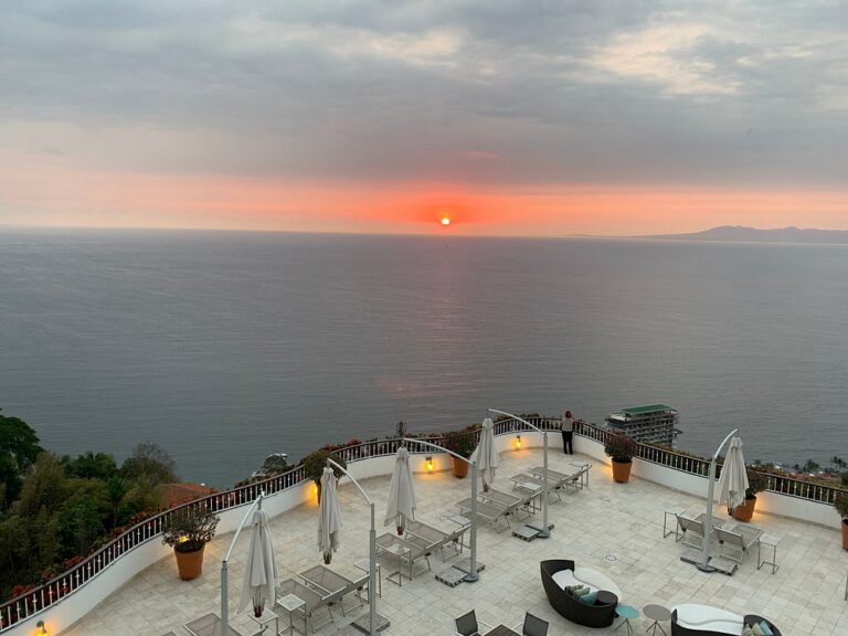 sunset eugenia puerto vallarta 768x576